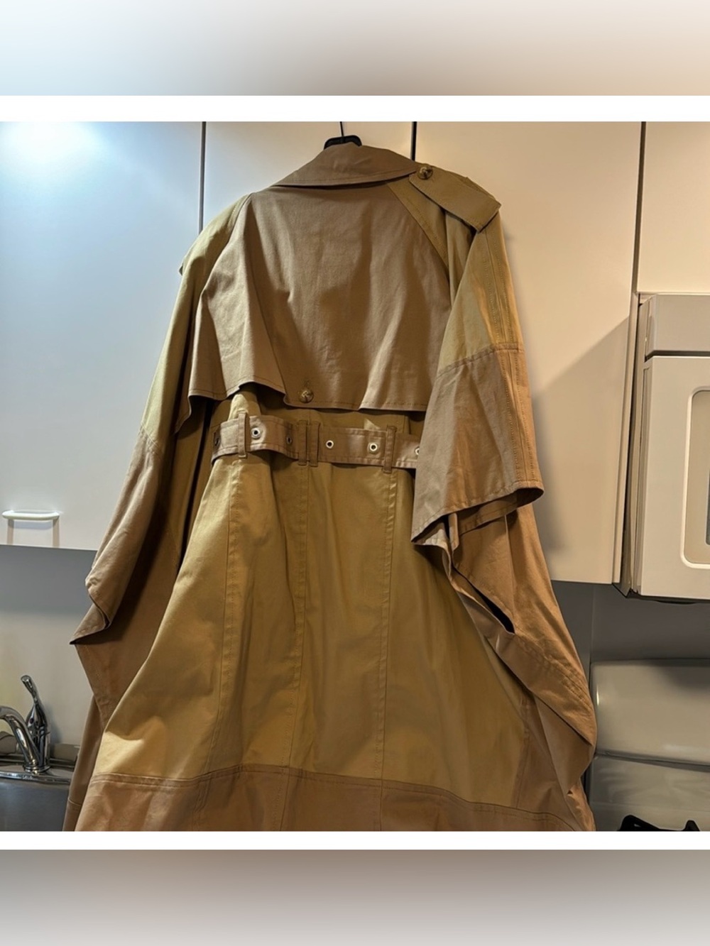 10 Crosby Derek Lam color blocked tan Jacket cape style trench two tone khaki - Picture 2 of 7